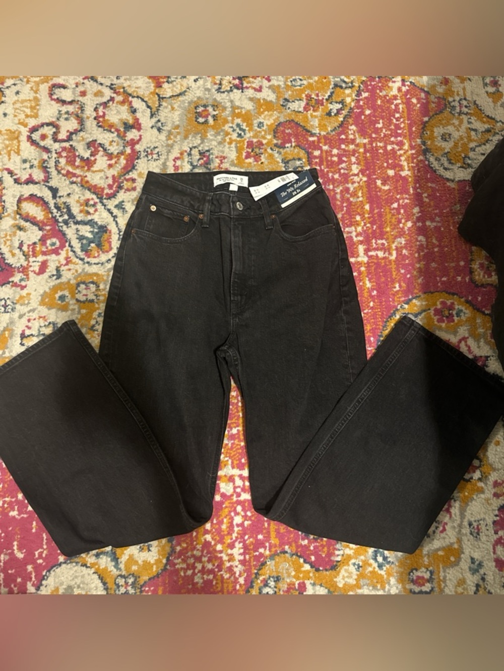 NWT Abercrombie & Fitch Jeans - Picture 2 of 3